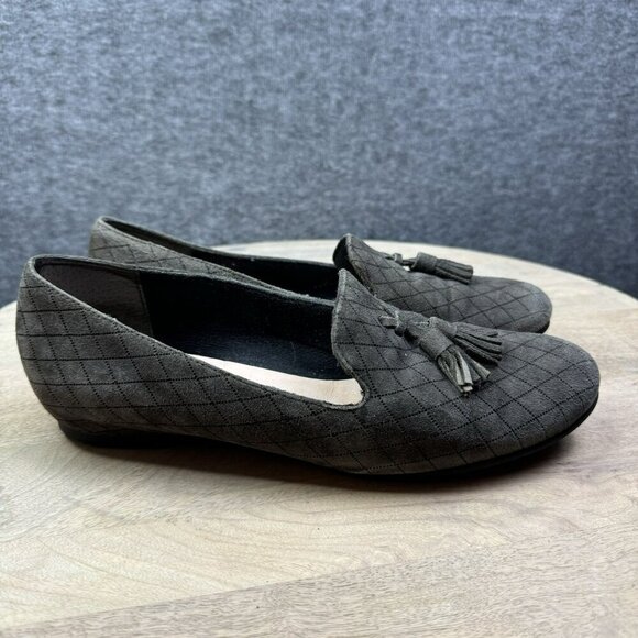 Munro Viona 9M Quilted Tassel Loafers‎ Grays Support Comfort casual shoes Womens - Picture 1 of 8